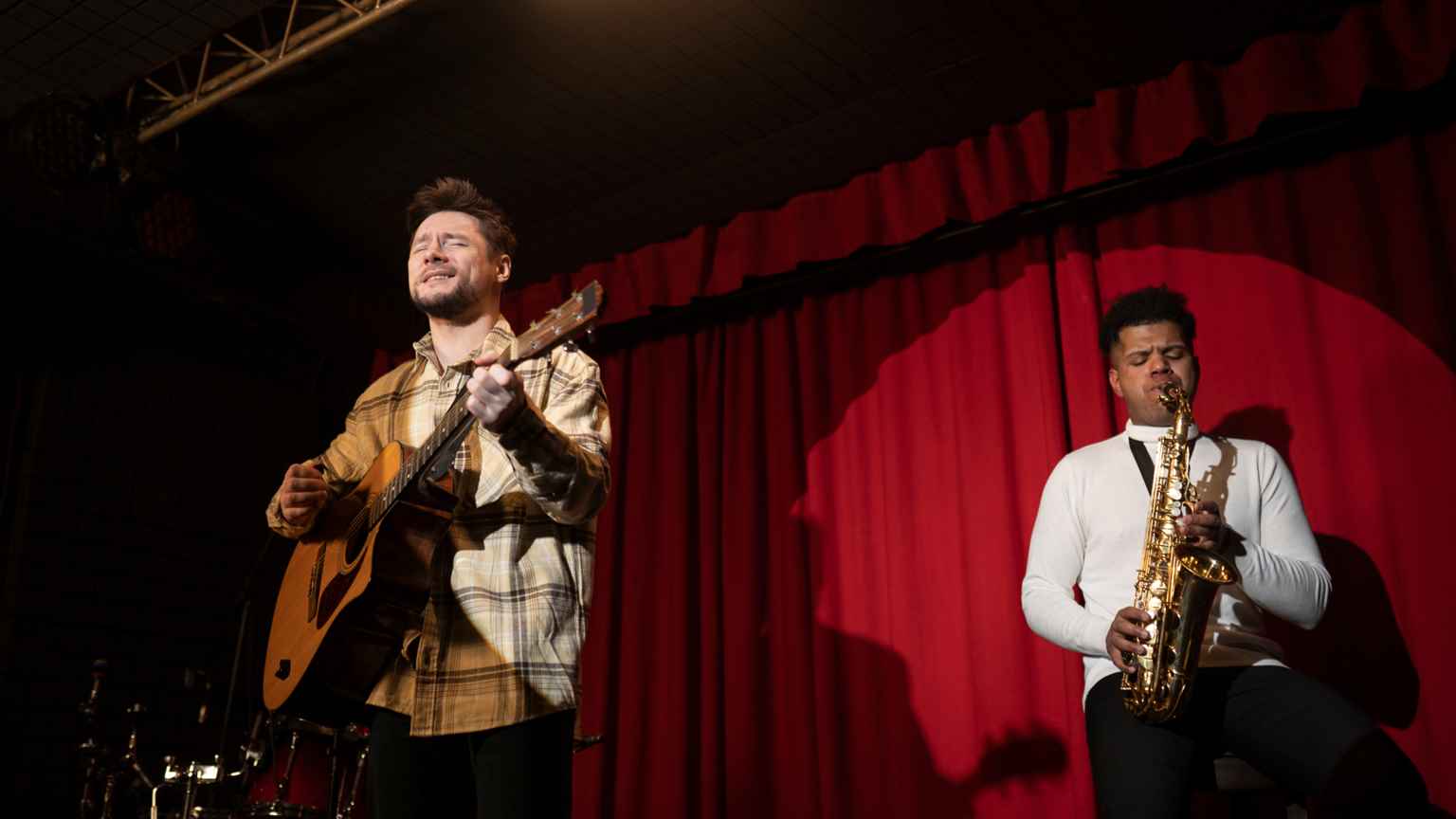 La relación entre la música y la danza en el teatro contemporáneo