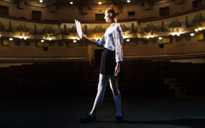 Cómo se han relacionado el teatro y la política